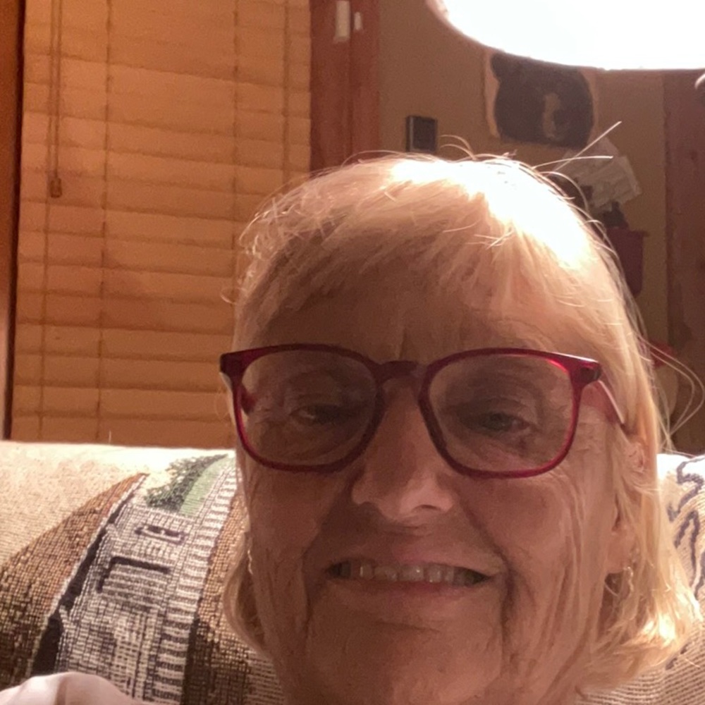 Meet your Posher, Colleen